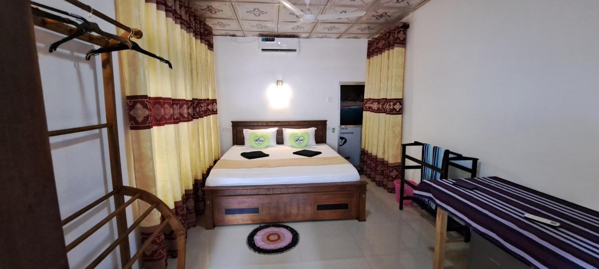 Kavidi Villa Home Stay Тангале Стая снимка