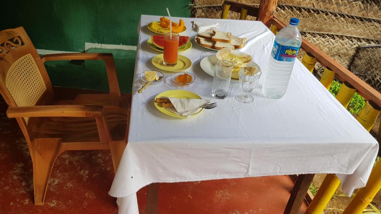 Kavidi Villa Home Stay Тангале Екстериор снимка